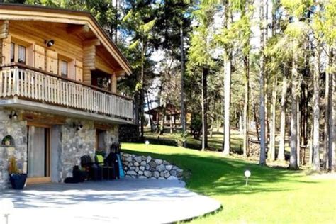 bluffy hotels|Chalet Adagio .